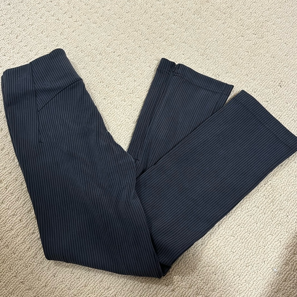 NWT Lululemon Ribbed Softstreme Zip- Leg HR Crop 25”